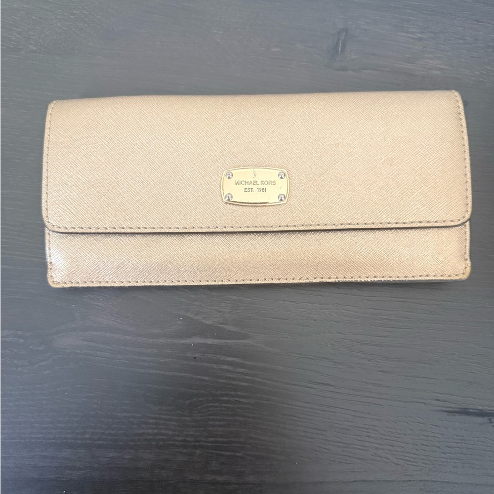 Michael Kors Gold Wallet